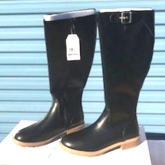 Tall Riding Boots . Size: 9W . w/ Side Zip Closure & Memory Foam . Time and Tru - Picture 1 of 8